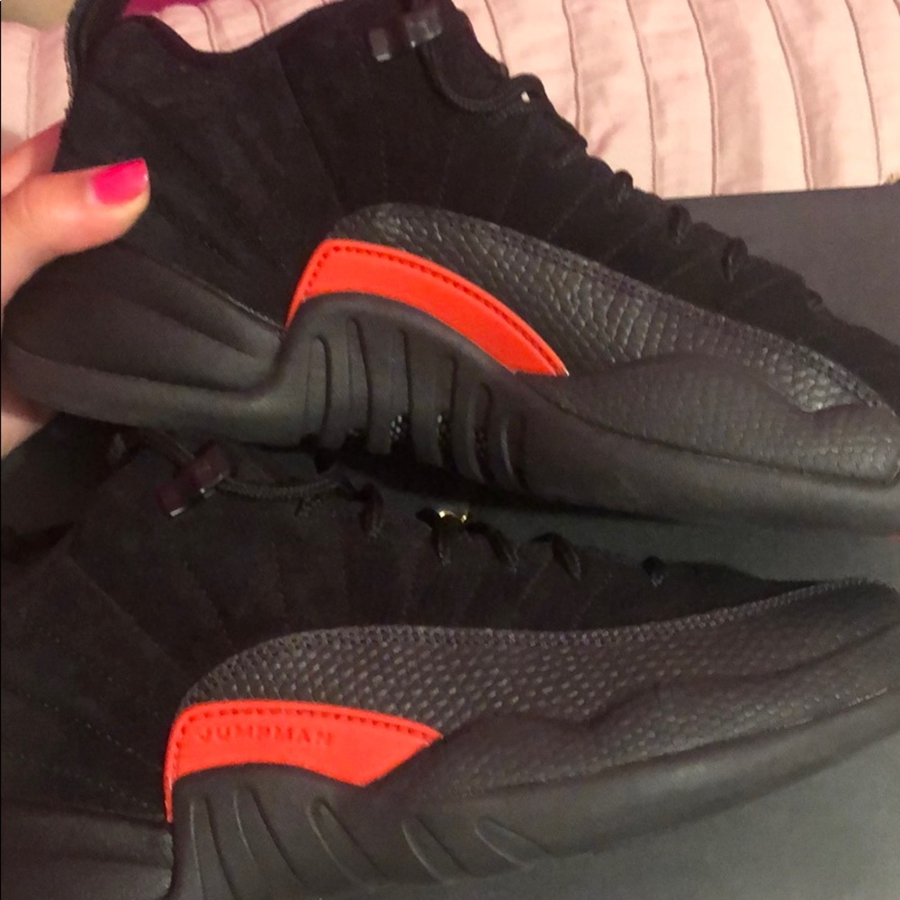 Air Jordan 12 Retro Low Bg